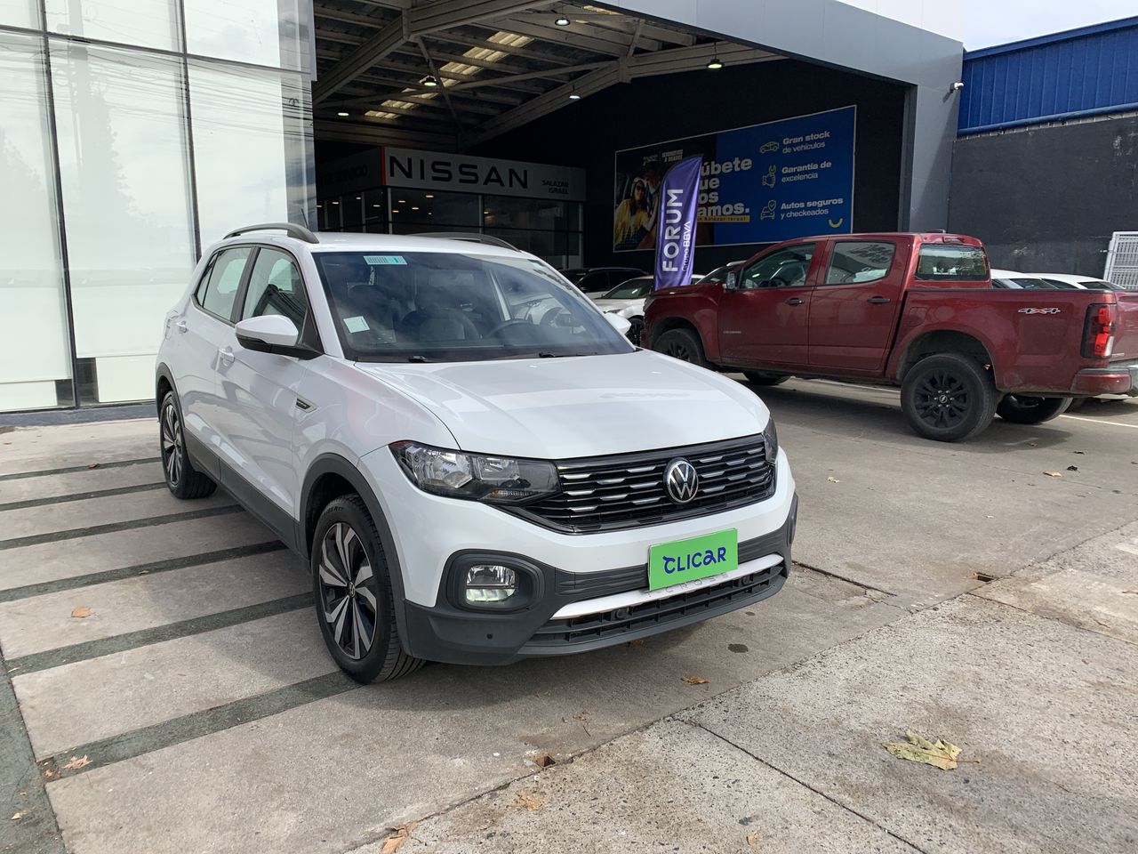 VOLKSWAGEN - 4