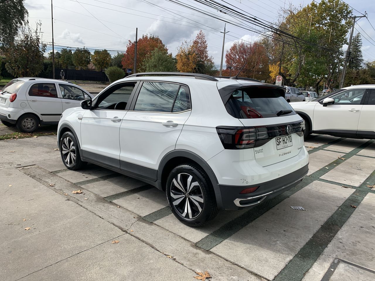 VOLKSWAGEN - 7