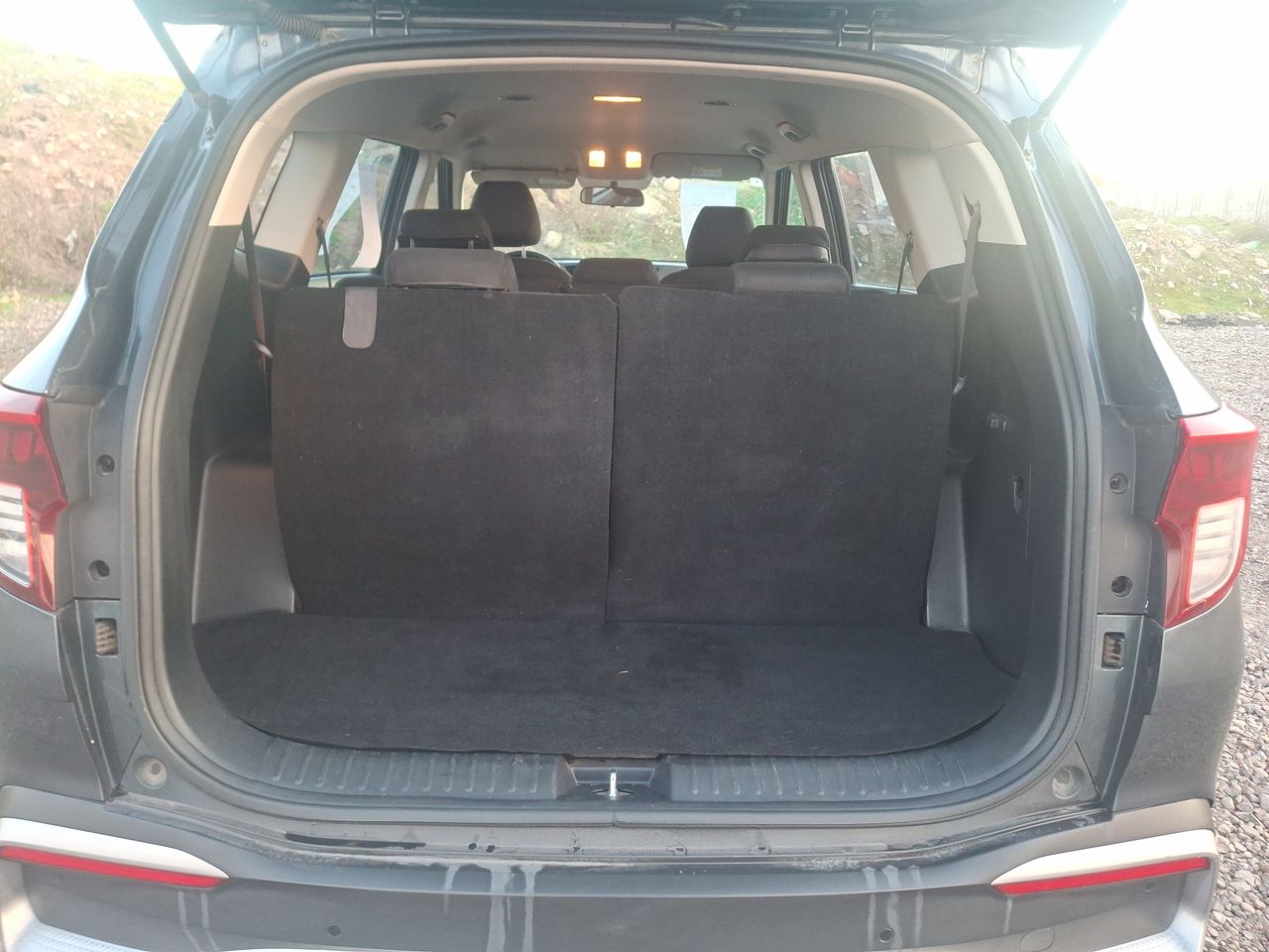 KIA Carens — foto 13 de 21