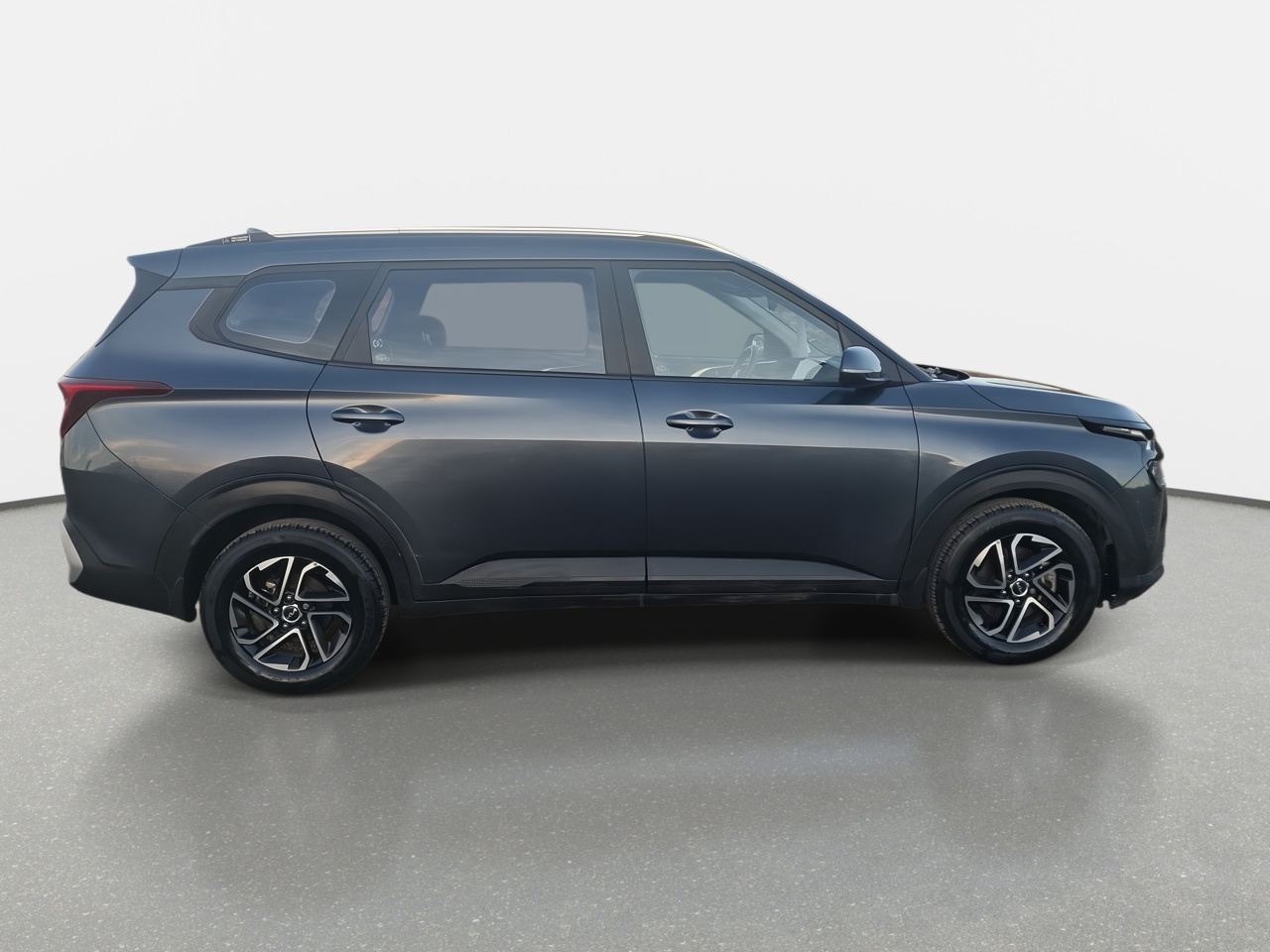 KIA Carens — foto 9 de 29