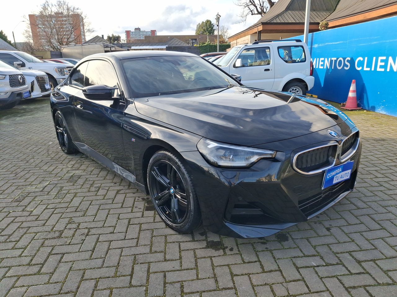 BMW - 1