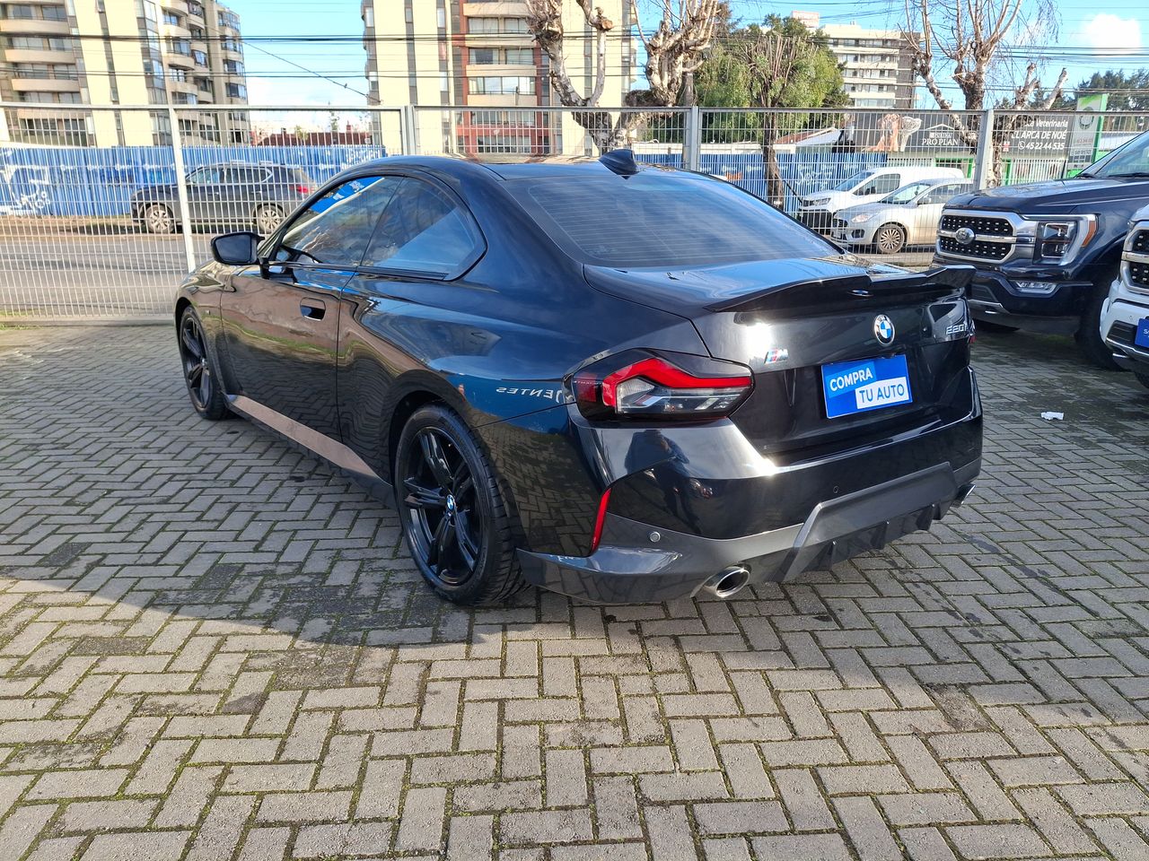 BMW - 5