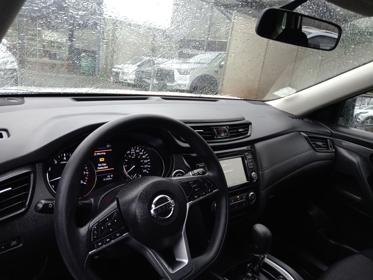 Nissan X-Trail — foto 22 de 26