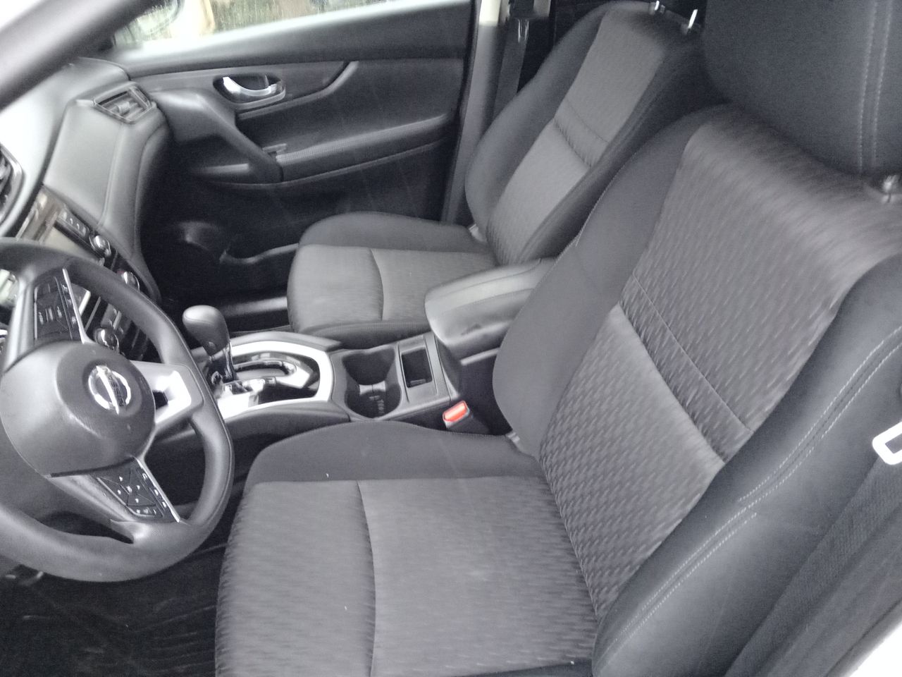 Nissan X-Trail — foto 14 de 26