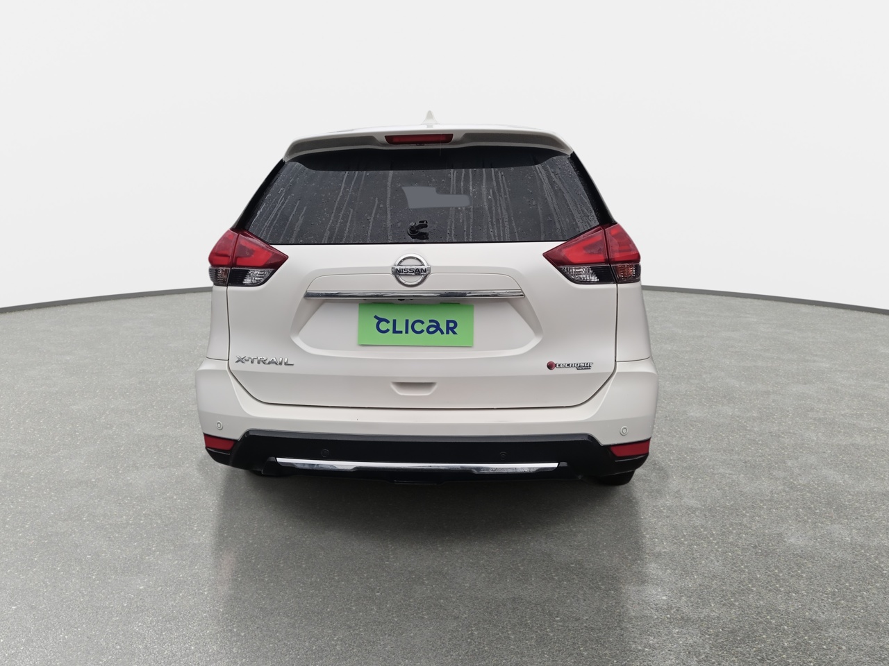 NISSAN - 6