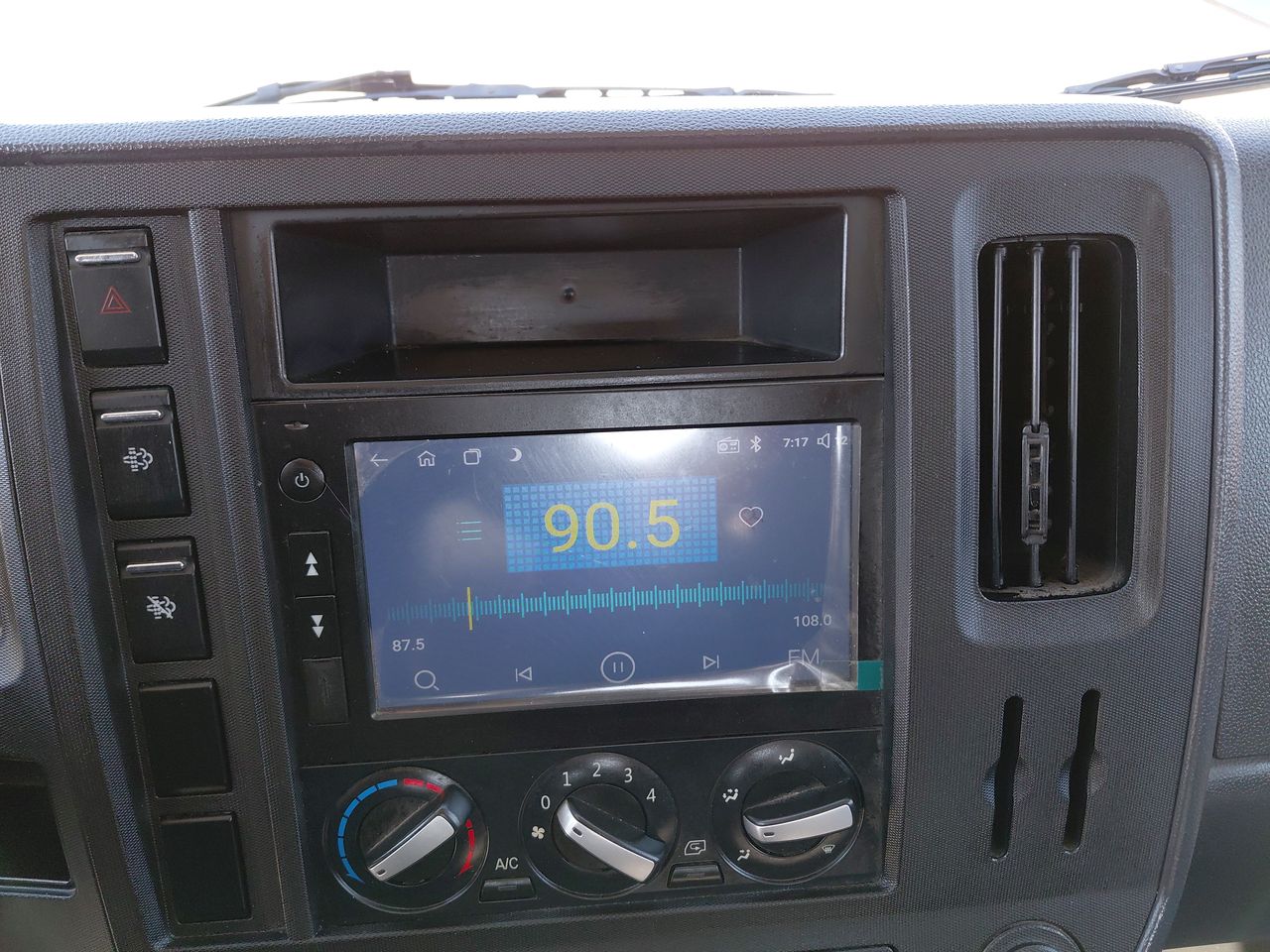 Maxus C35 — foto 20 de 25