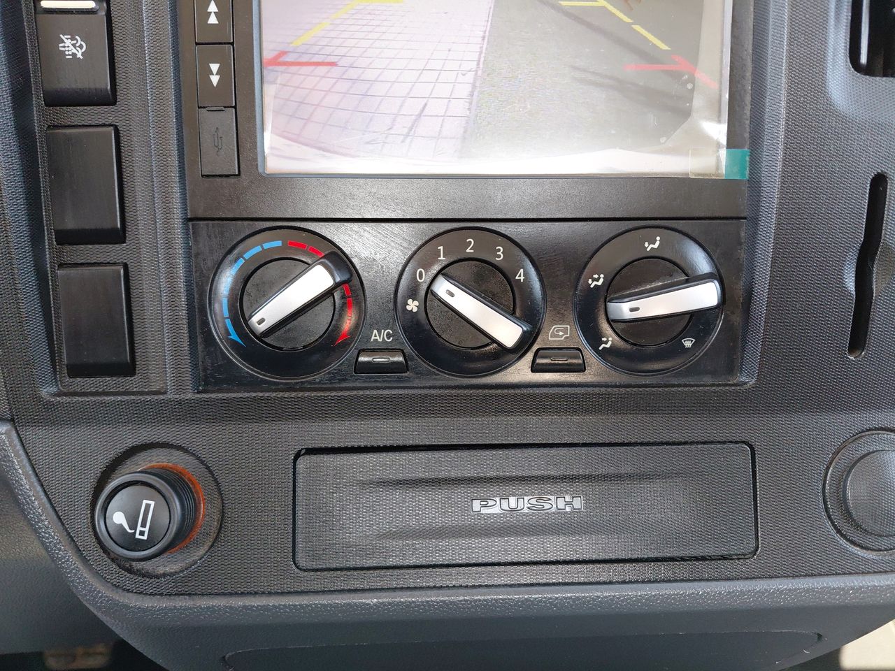 Maxus C35 — foto 22 de 25