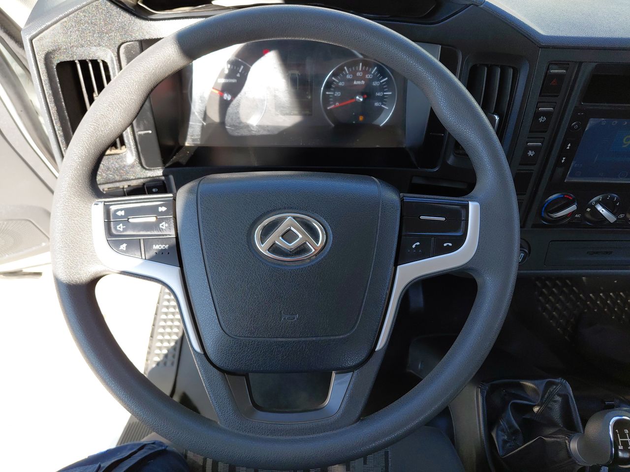 Maxus C35 — foto 17 de 25