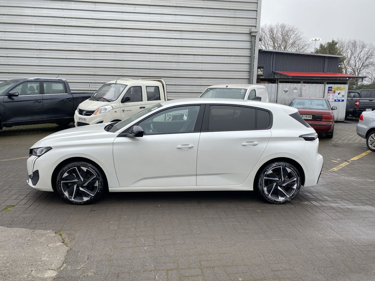 PEUGEOT - 4