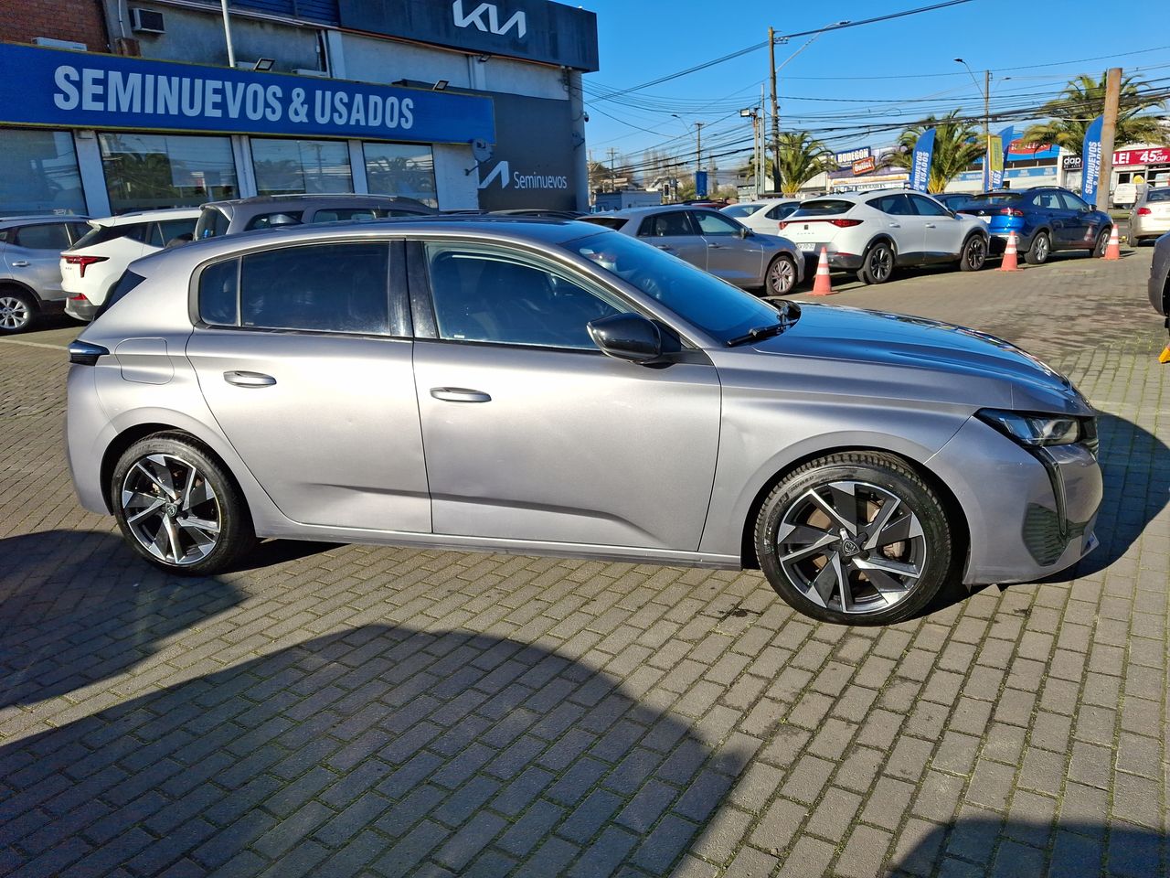 PEUGEOT - 4