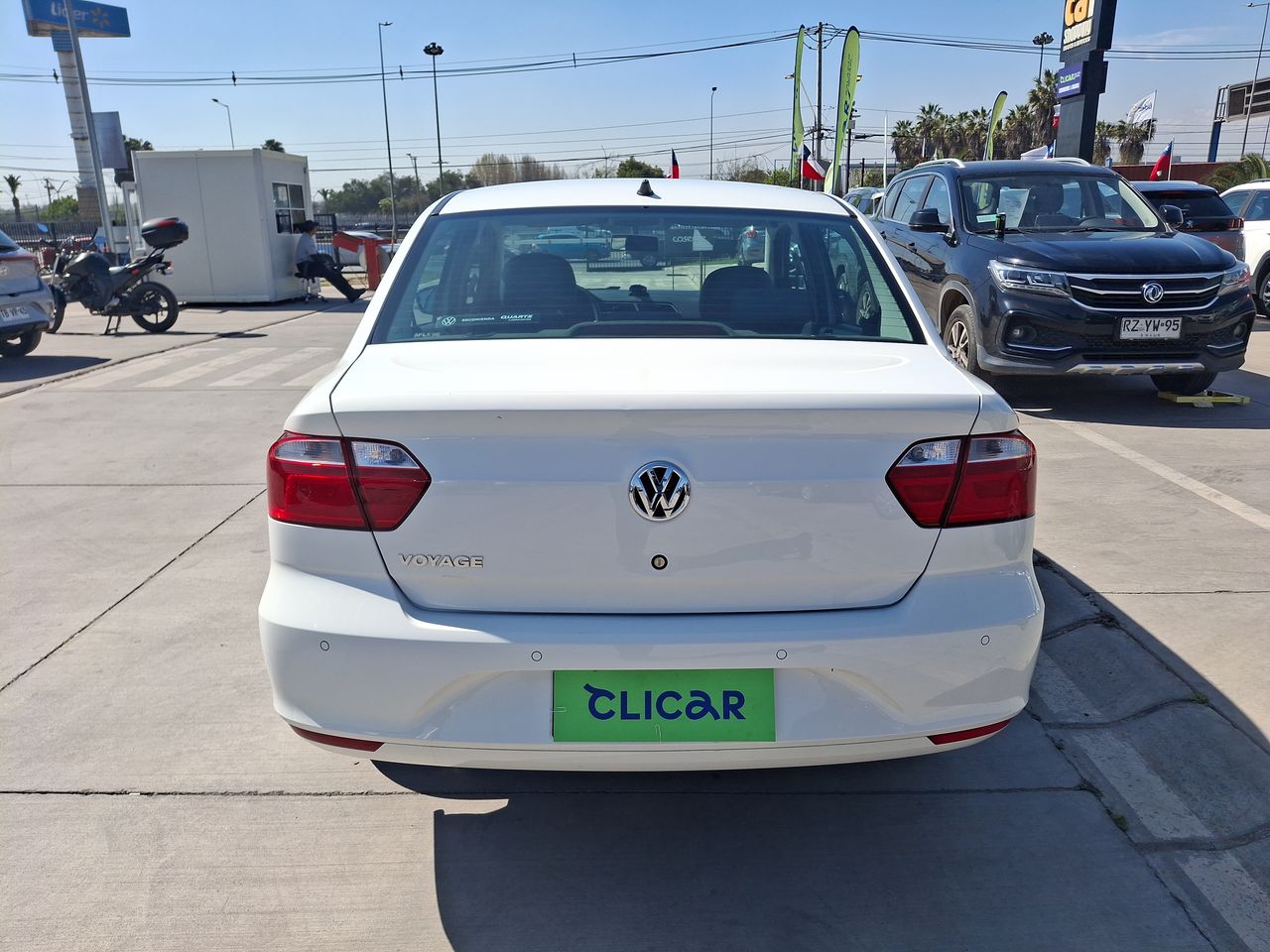 VOLKSWAGEN - 6