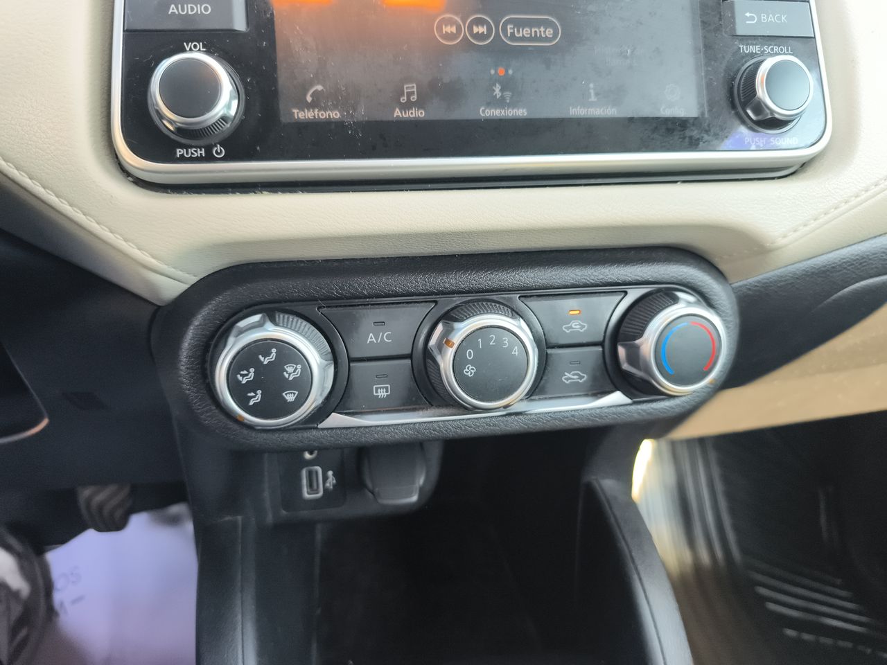 NISSAN - 28