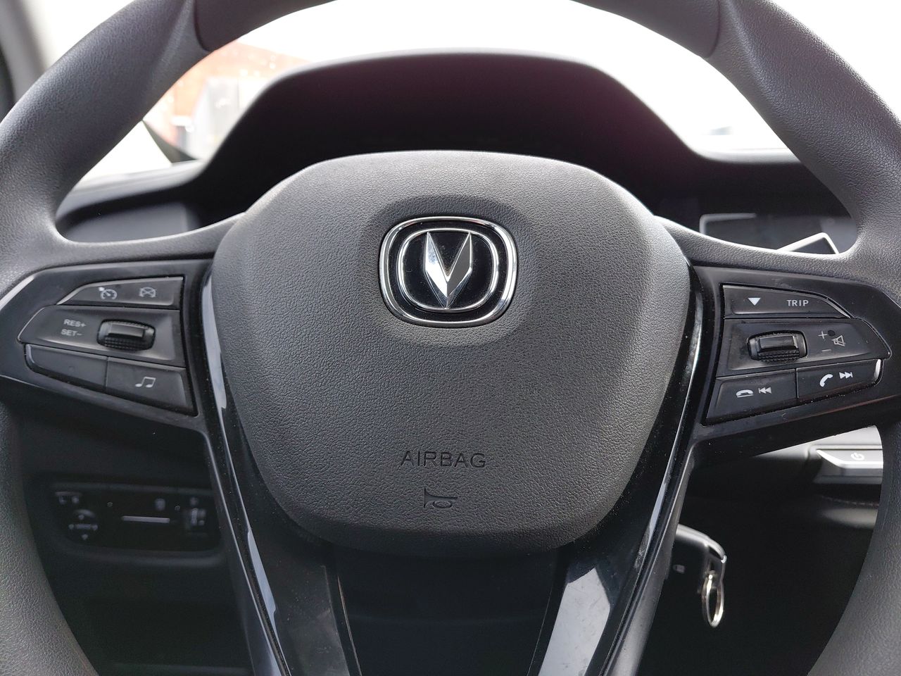 Changan Cs15 — foto 16 de 23