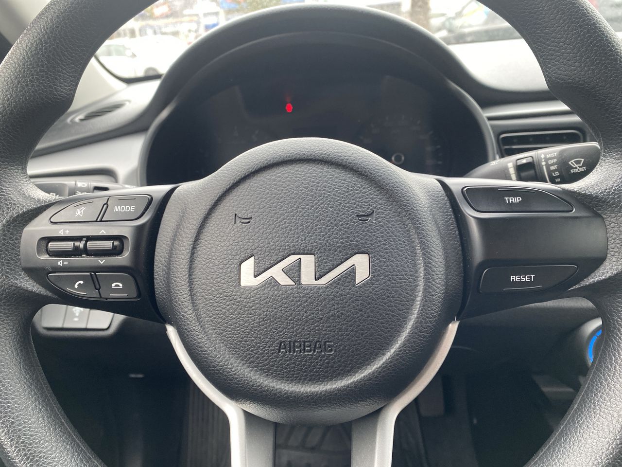 KIA - 30