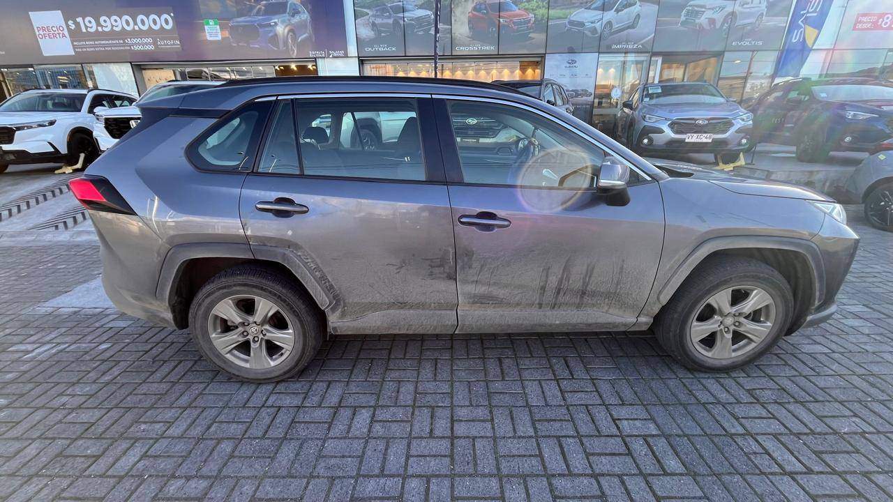 TOYOTA - 3