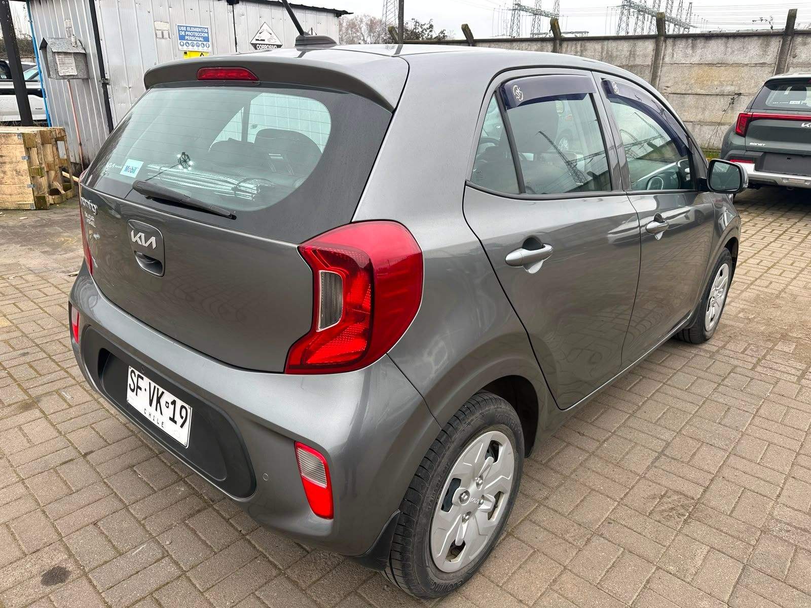 KIA - 4