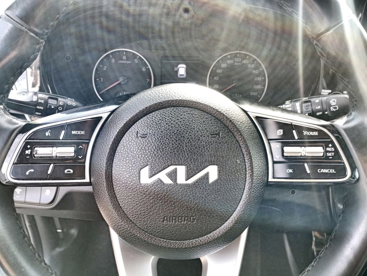 KIA - 27