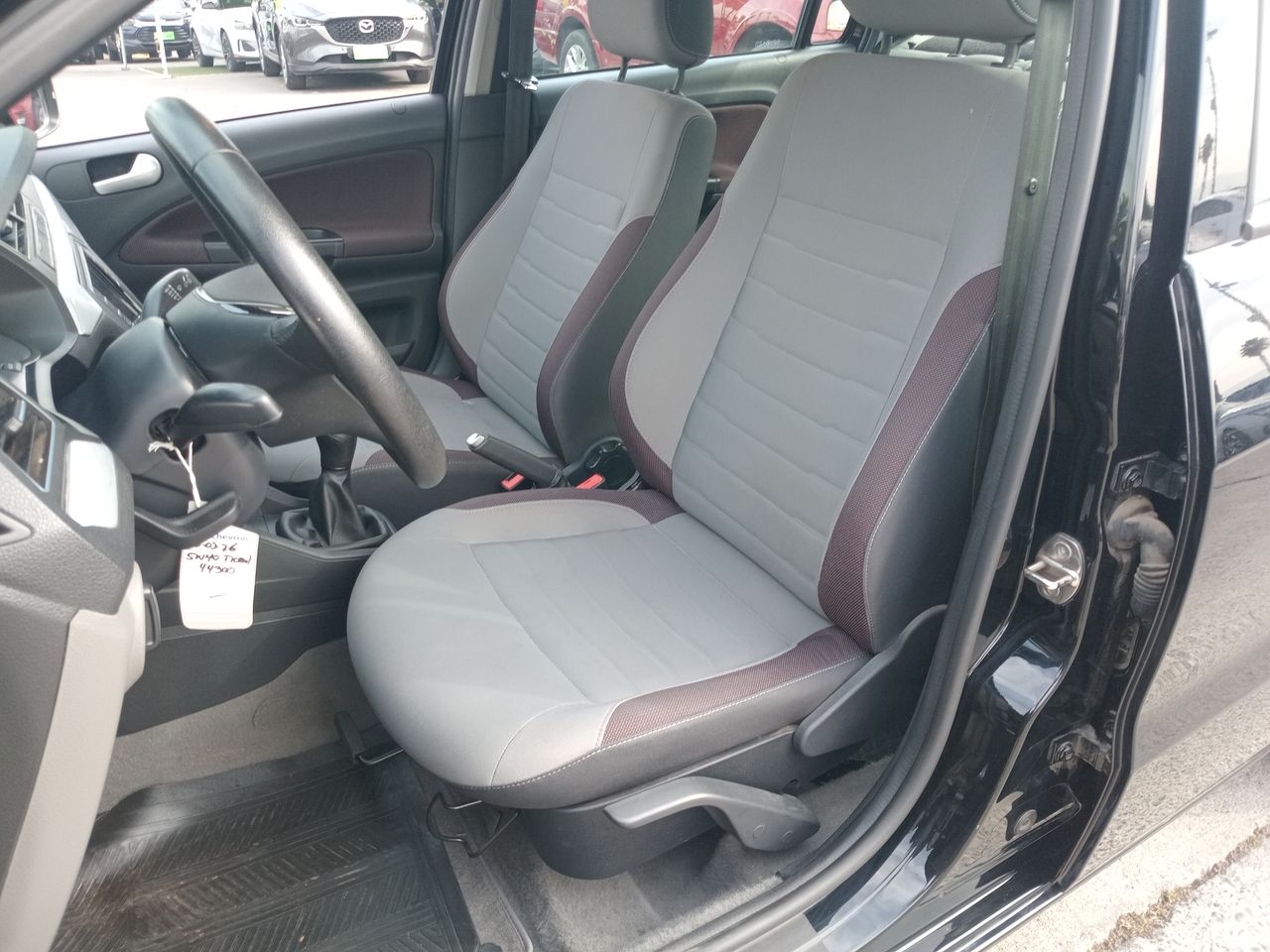 VOLKSWAGEN - 22