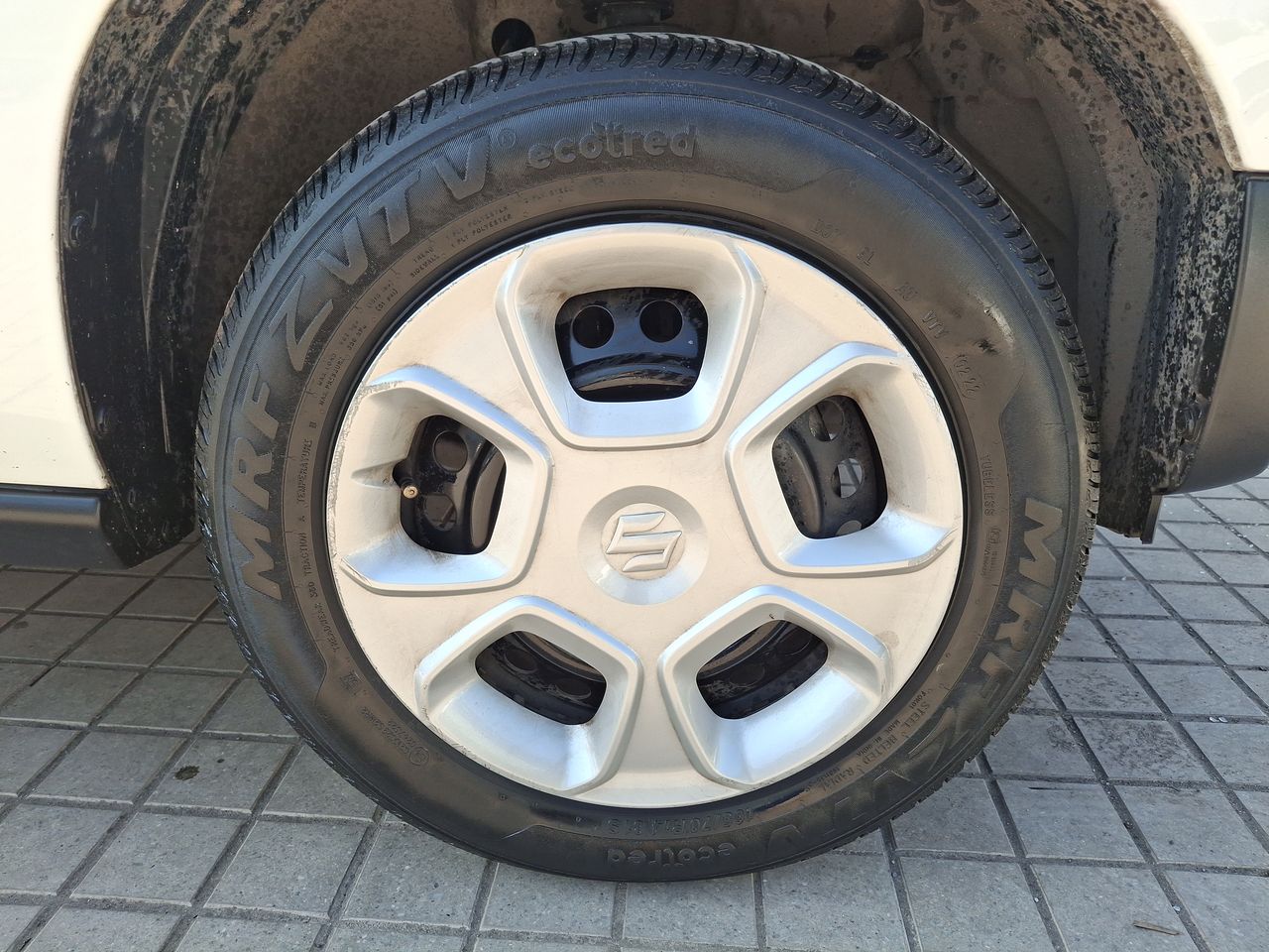 SUZUKI - 17