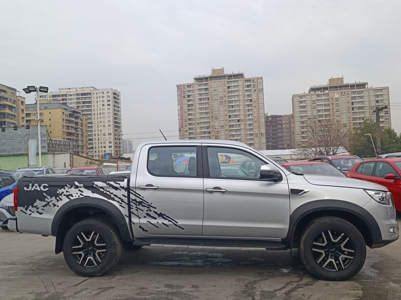 JAC - 8