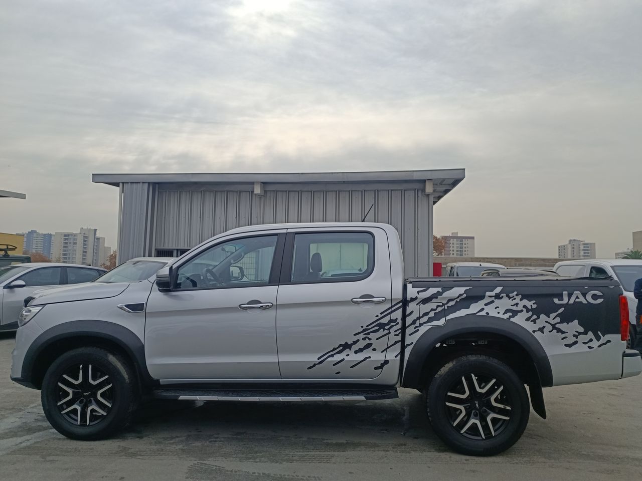 JAC - 4