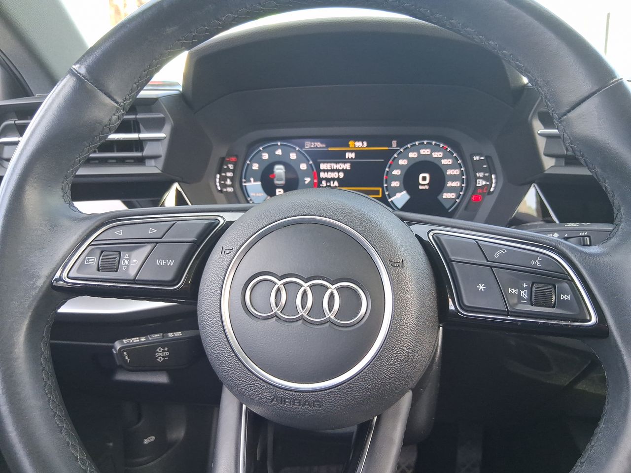 AUDI - 25
