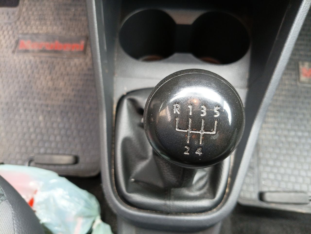 VOLKSWAGEN - 21