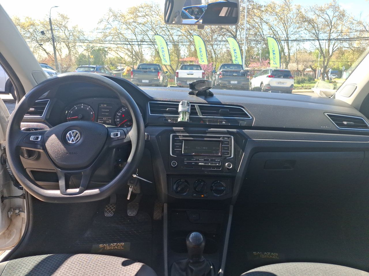 VOLKSWAGEN - 31