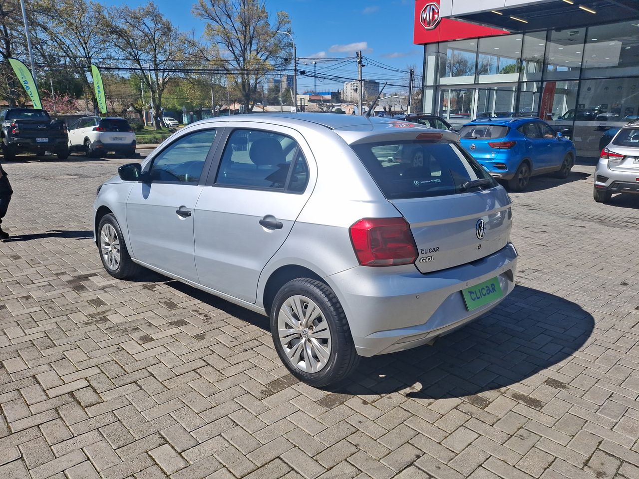 VOLKSWAGEN - 5