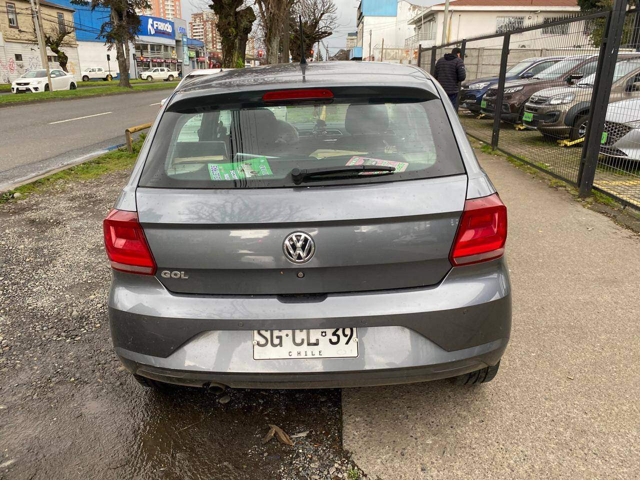 VOLKSWAGEN - 5