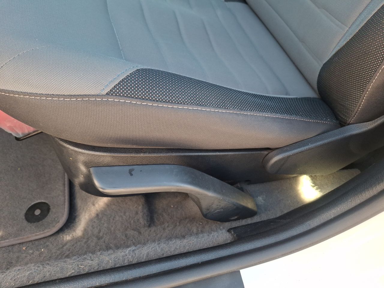 MG Zs — foto 16 de 26