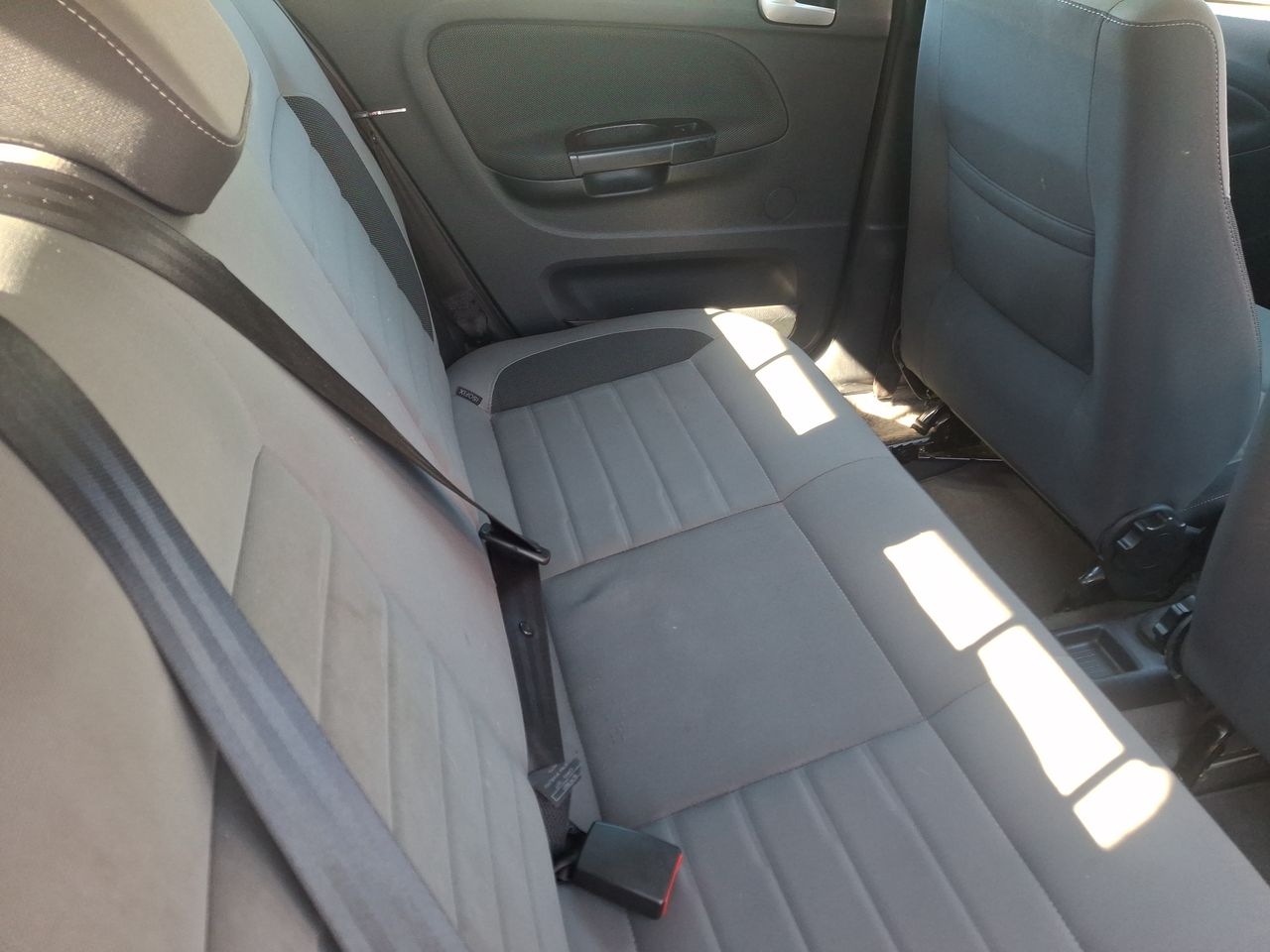 MG Zs — foto 6 de 26