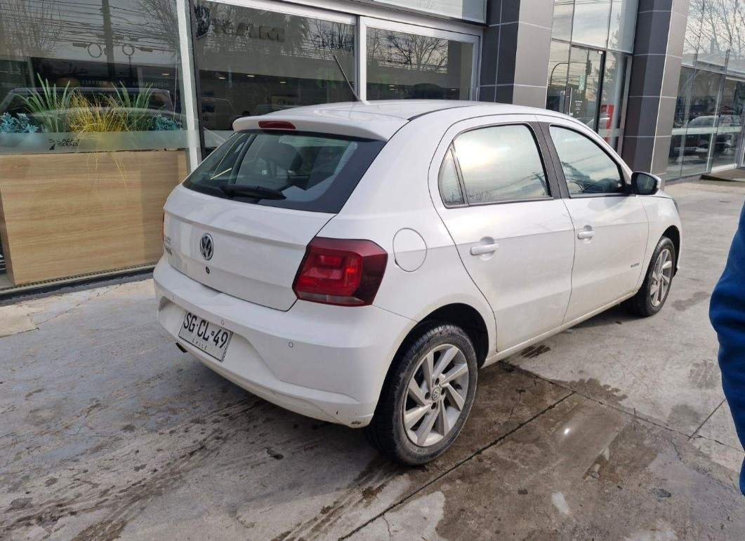 VOLKSWAGEN - 3