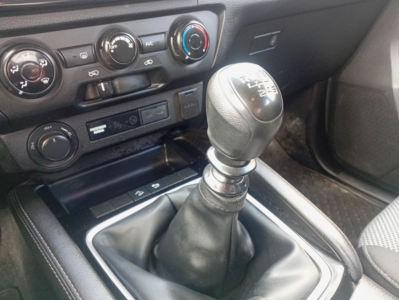 MAZDA - 30