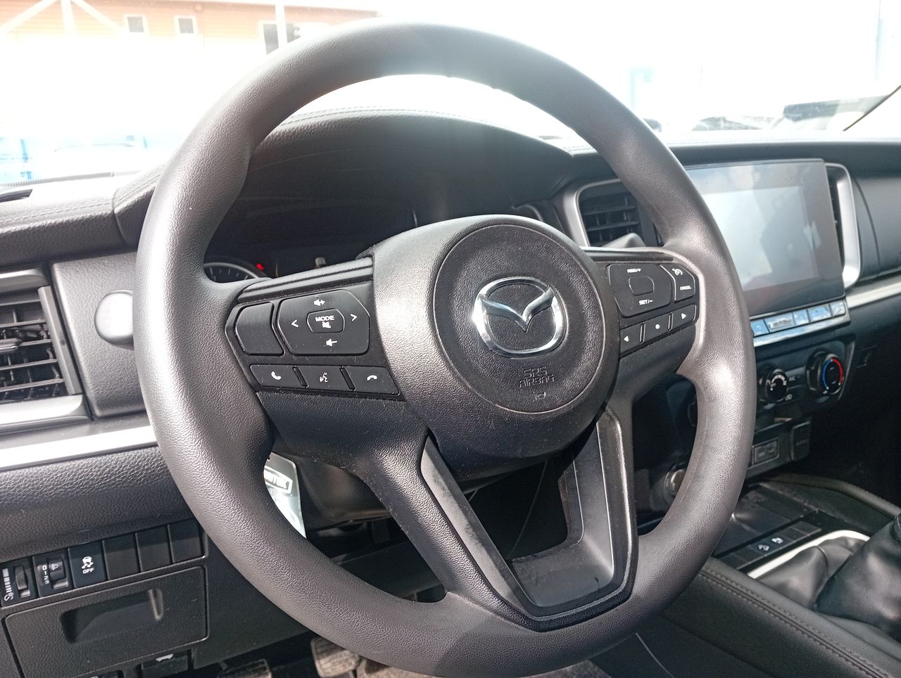 MAZDA - 25