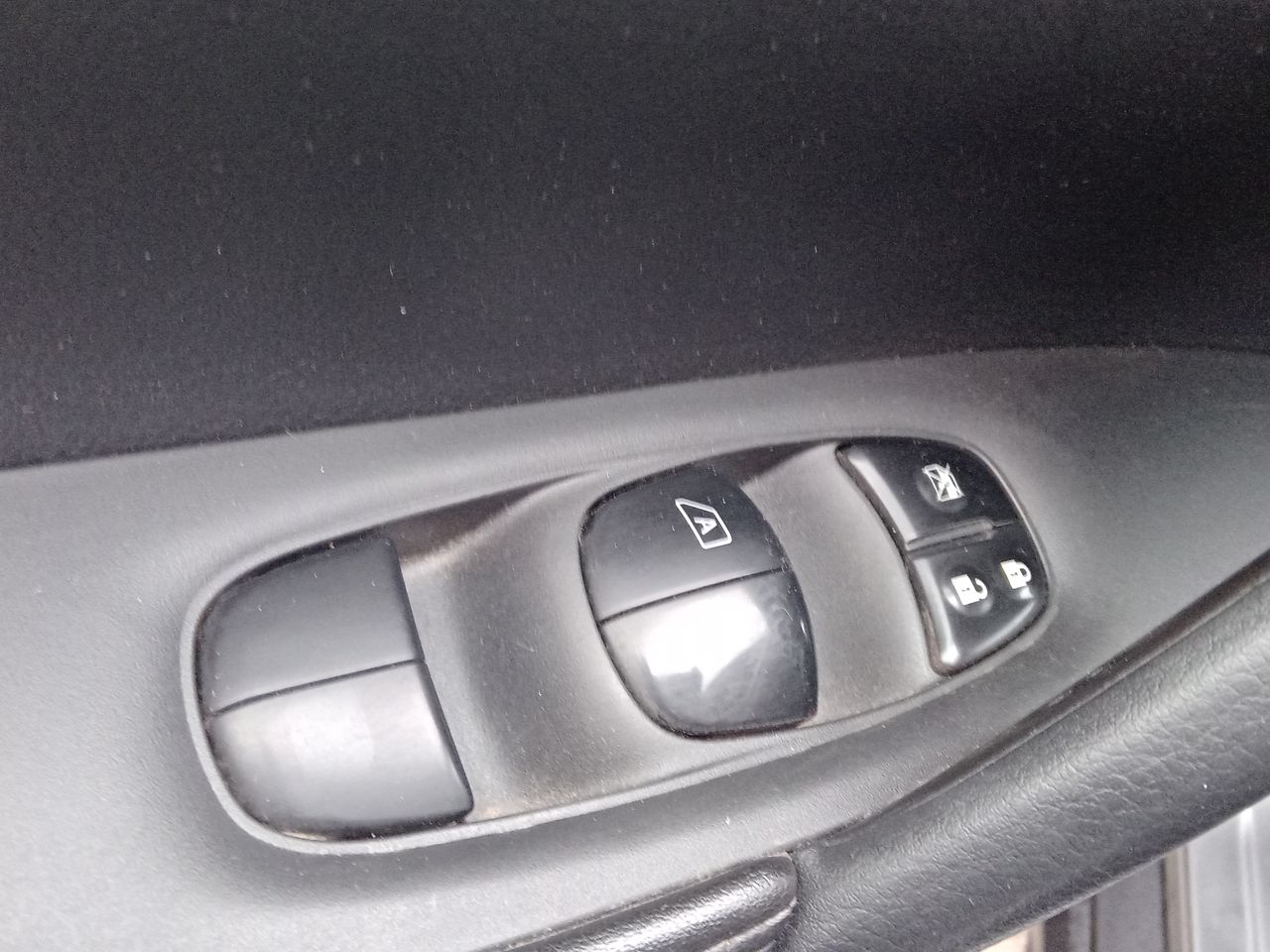 Nissan X-Trail — foto 12 de 26