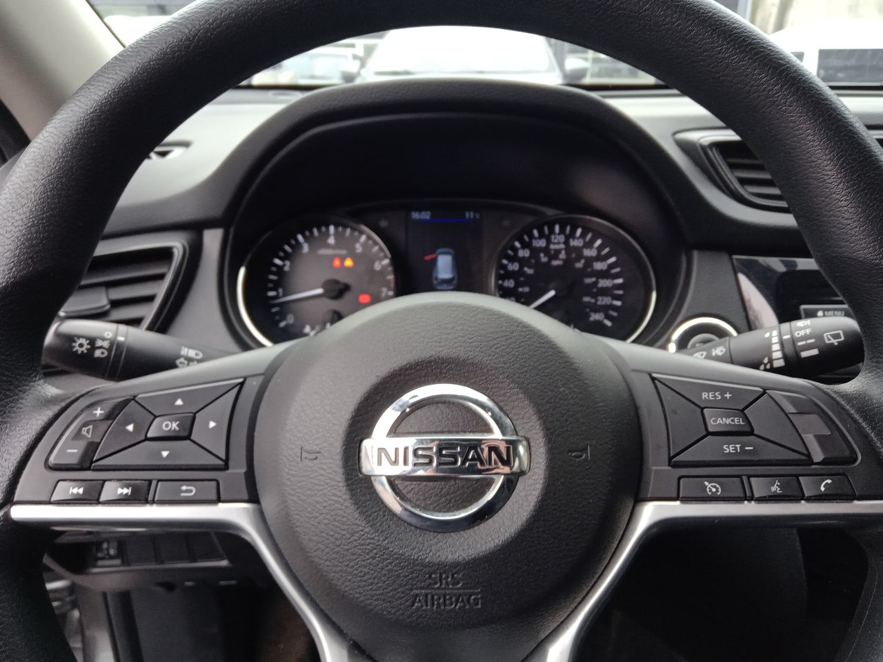 Nissan X-Trail — foto 16 de 26
