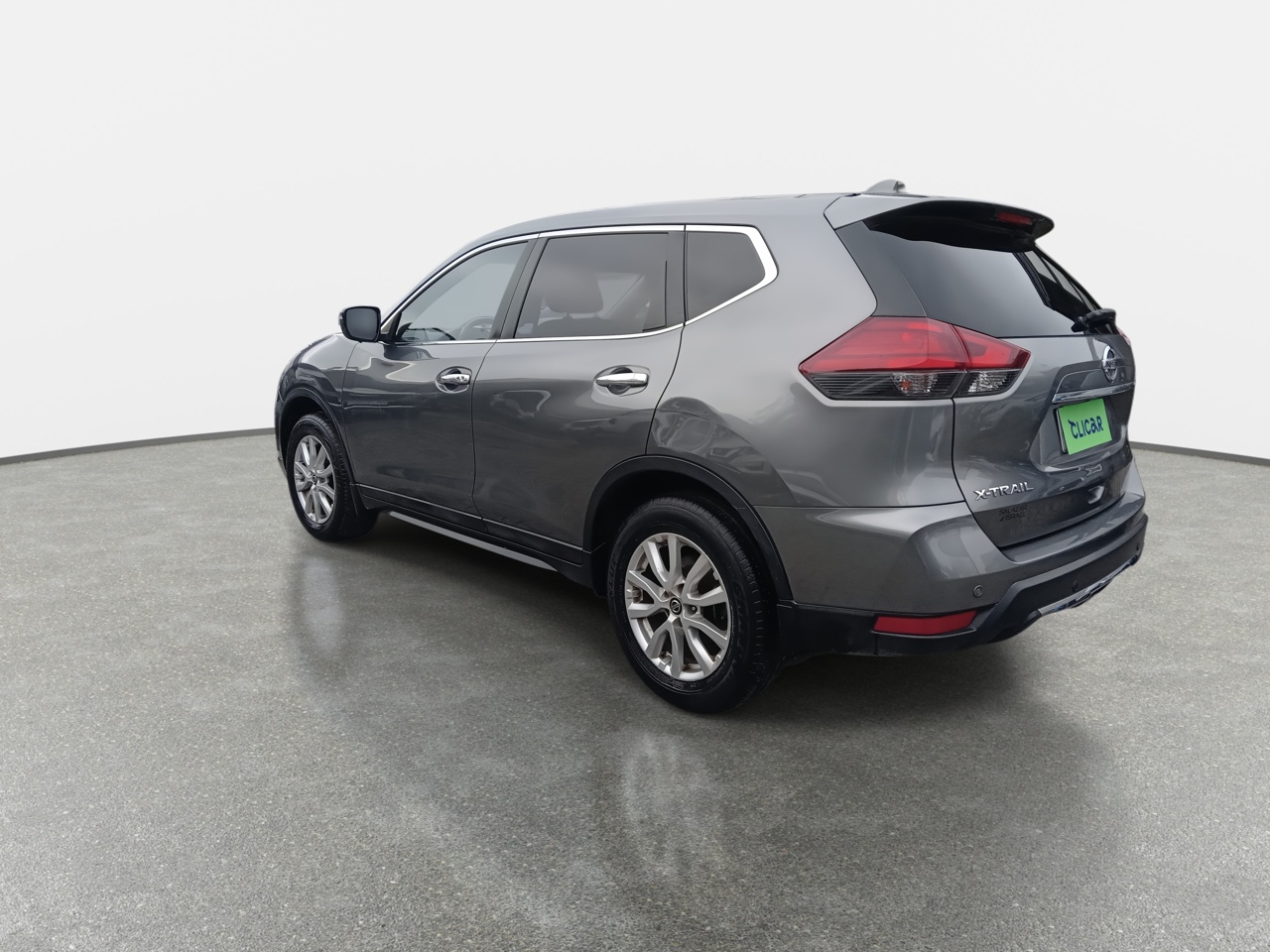 NISSAN - 5