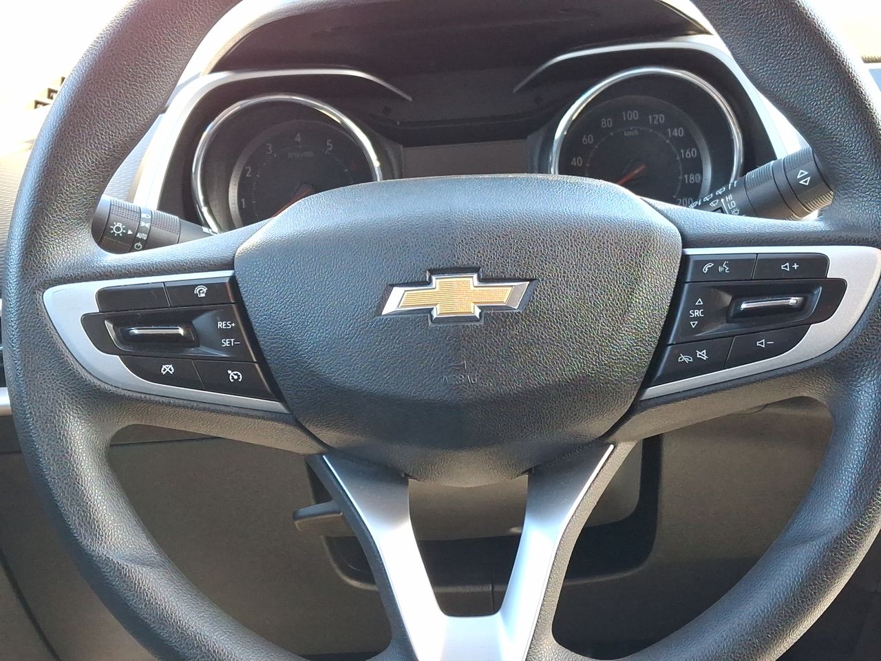 CHEVROLET - 26