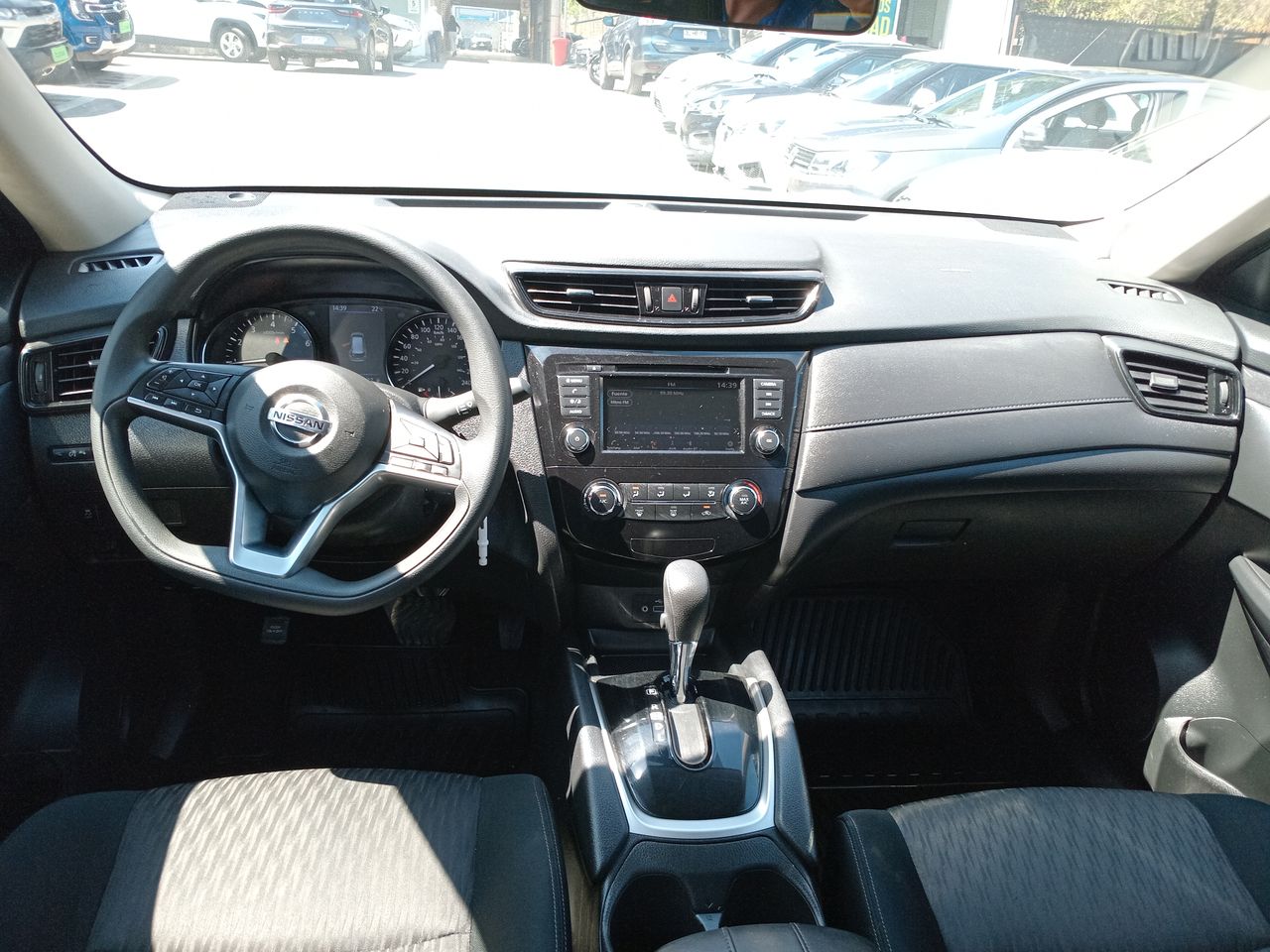 NISSAN - 29