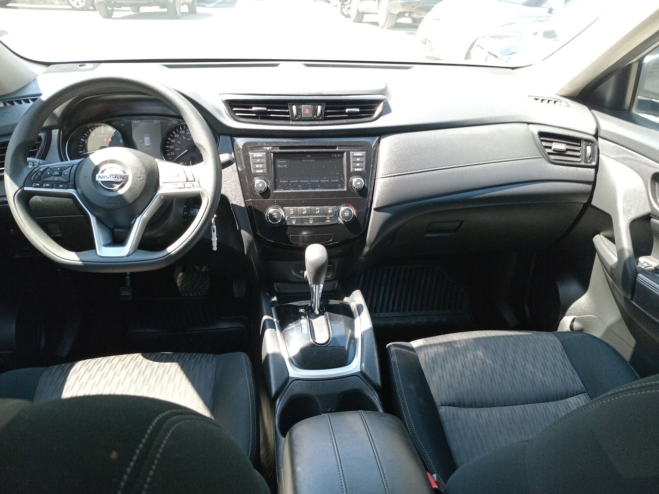 NISSAN - 9