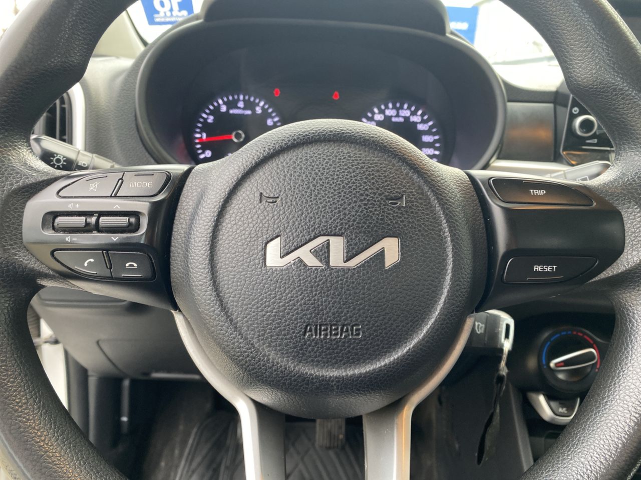 KIA Morning — foto 27 de 35