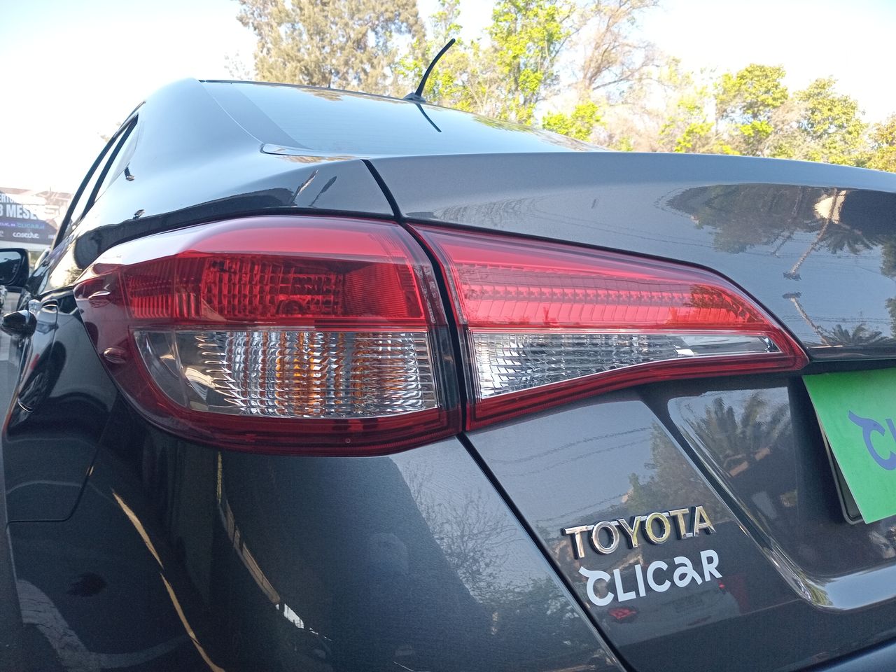 TOYOTA - 18