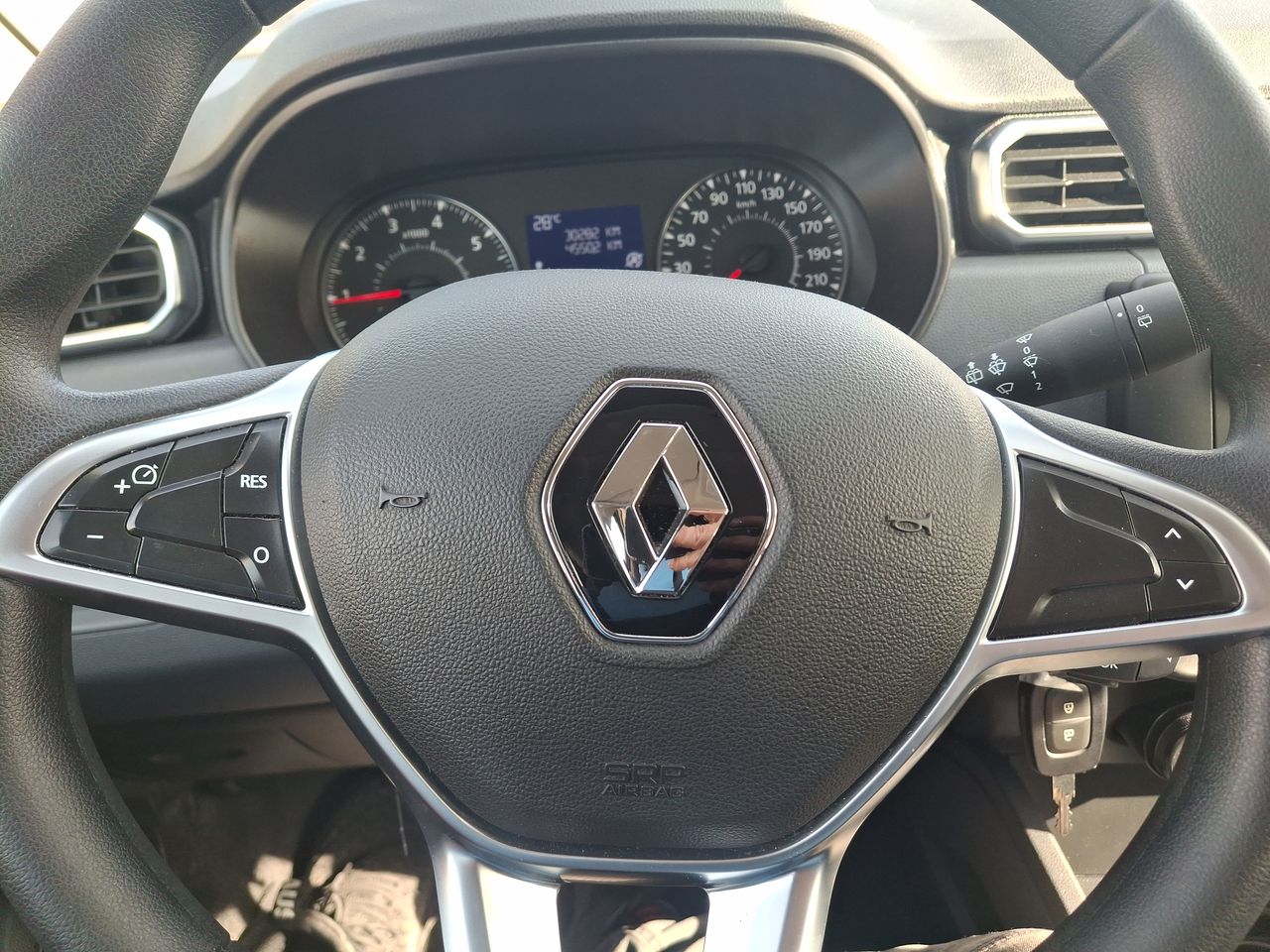 RENAULT - 24