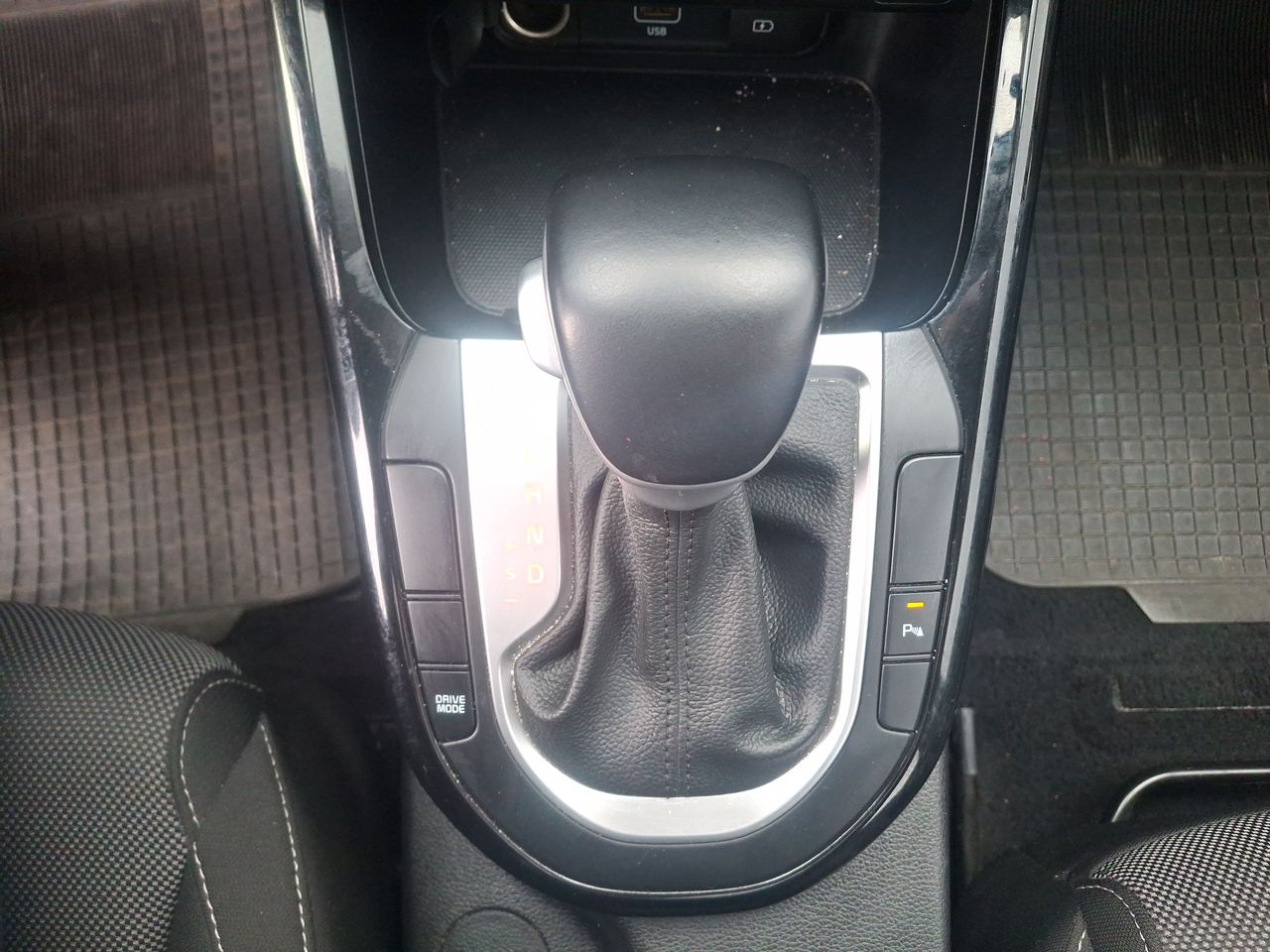 KIA Cerato — foto 21 de 23