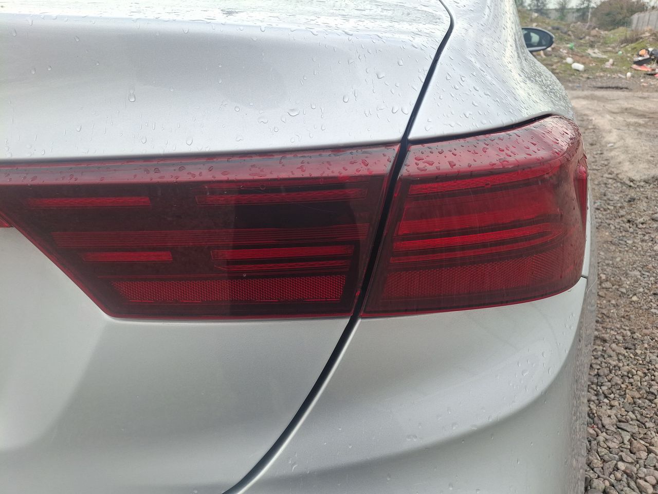 KIA Cerato — foto 12 de 23