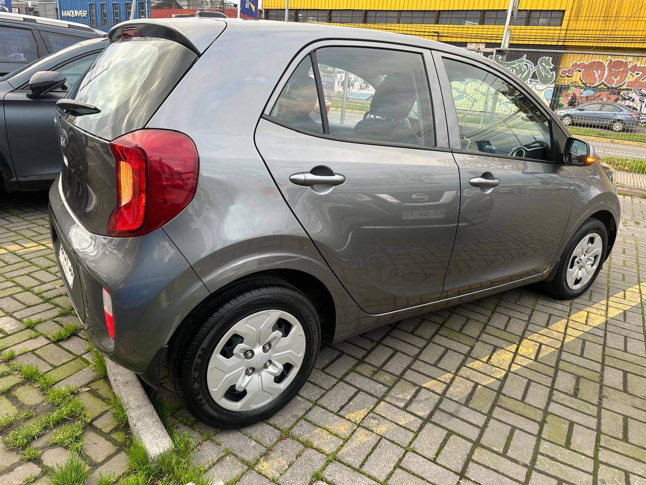 KIA - 3