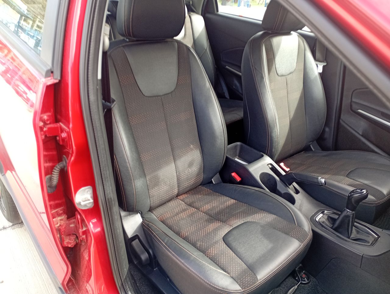 Chery Tiggo 2 — foto 18 de 19