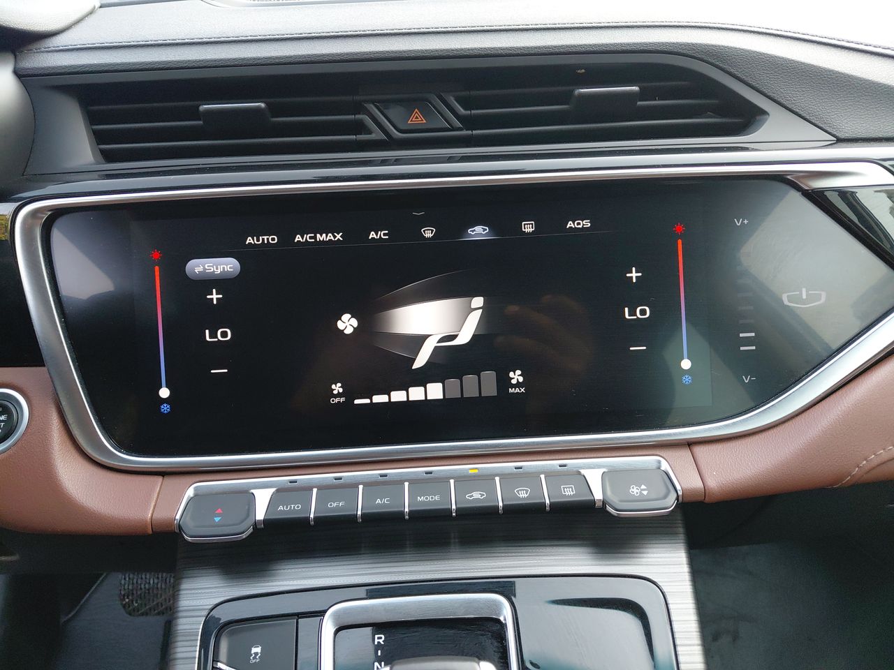 GEELY - 28