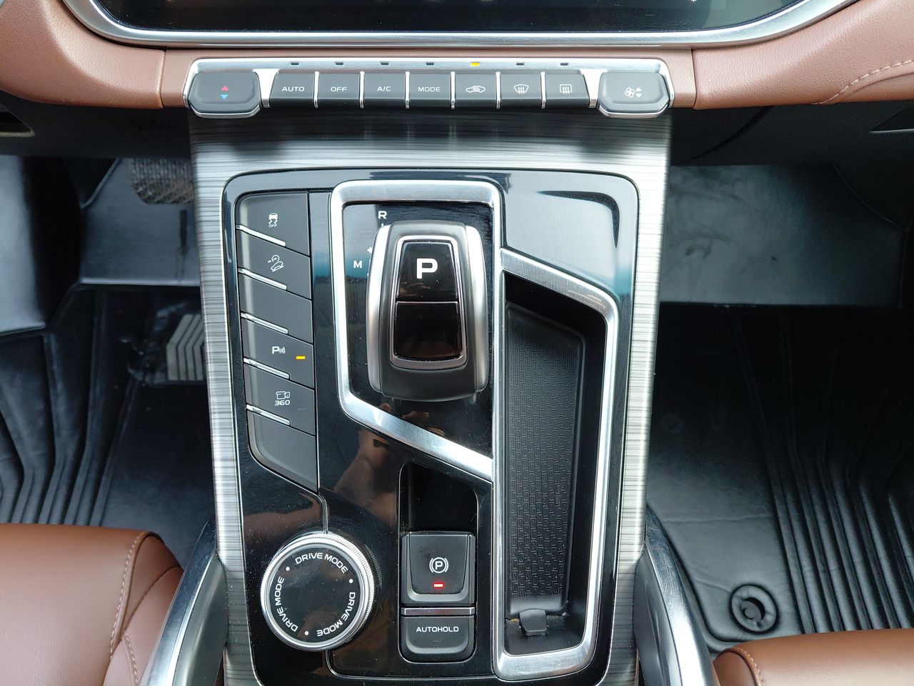 GEELY - 29